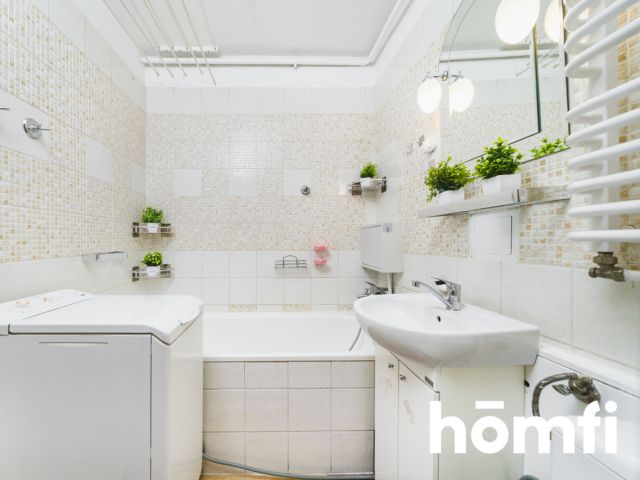 Jasna kawalerka z osobną kuchnią na Podgórzu - Mieszkanie - Sprzedaż - Kraków, Podgórze