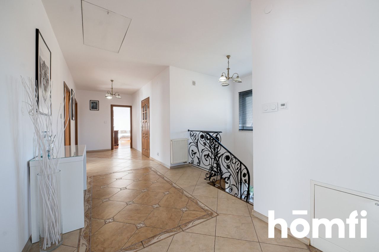 Elegencki dom w Radomiu - Dom - Sprzedaż - Radom, Godów