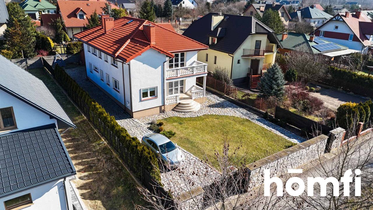 Elegencki dom w Radomiu - Dom - Sprzedaż - Radom, Godów