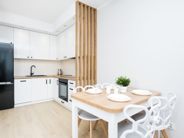 Przestronne, dwupokojowe mieszkanie przy ul. Wizjonerów - Mieszkanie - Wynajem - Kraków, Krowodrza / Bronowice