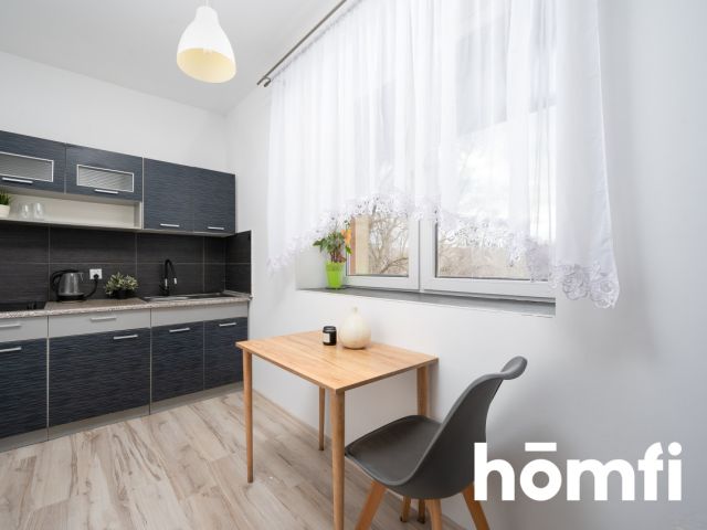 well-designed studio apartment with an area of 28.2 sqm, located in Płaszów. - Квартира - Продаж - Kraków, Podgórze