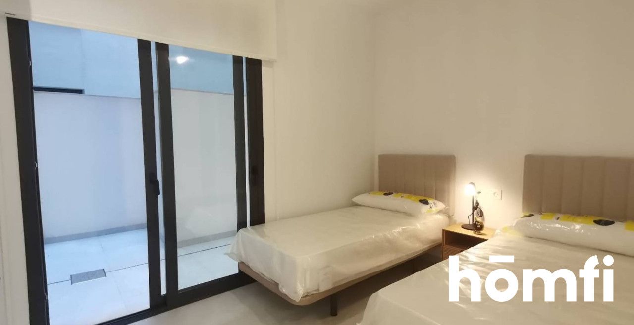 Costa Blanca | Torrevieja: New 2-bedroom apartment 200 meters from the beach - Apartment - Sale - Hiszpania, Costa Blanca - Torrevieja