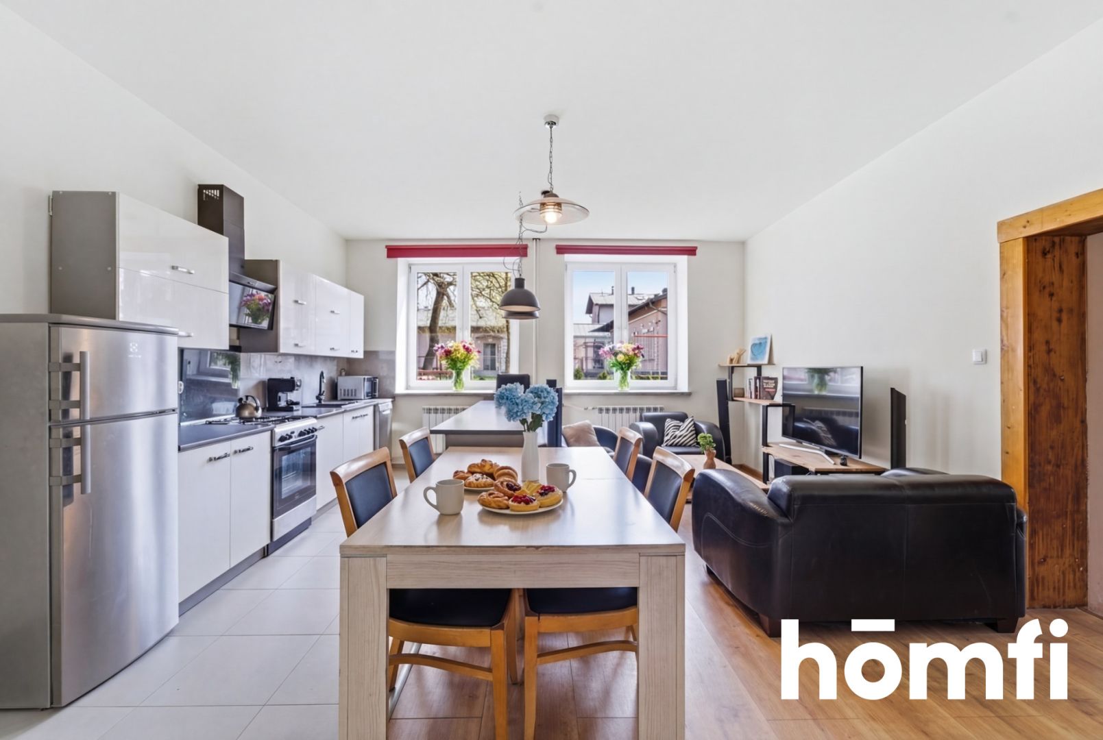 Przestronne mieszkanie na parterze z prywatnym ogródkiem 100 m², kominkiem oraz dodatkową przestrzenią do przechowywania - Mieszkanie - Sprzedaż - Żywiecki, Żywiec