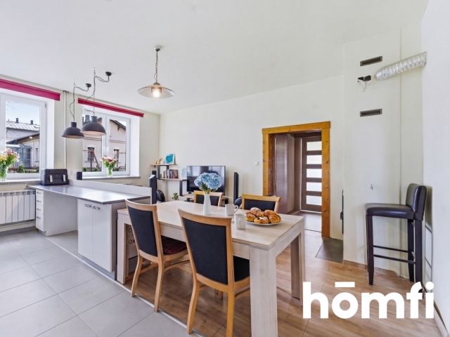 Spacious ground-floor apartment with a private 100 sqm garden, fireplace and additional storage space - Apartment - Sale - Żywiecki, Żywiec