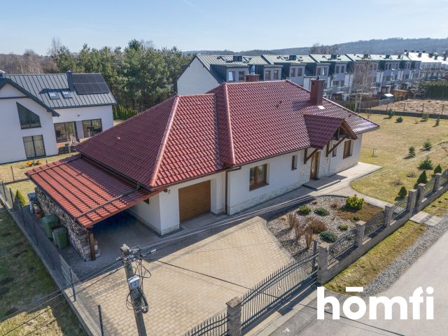 Exceptional Single-Story House for Sale in Wieliczka - House - Sale - Wielicki, Wieliczka