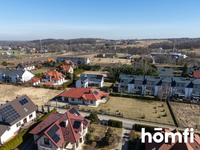 Exceptional Single-Story House for Sale in Wieliczka - Дім - Продаж - Wielicki, Wieliczka