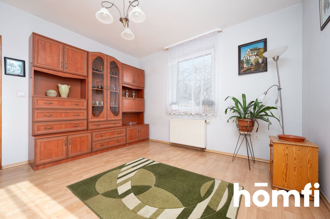 Enchanting Garden Oasis | Private Water Feature | (1700 m²) Plot - Дім - Продаж - Wielicki, Wieliczka / Rożnowa