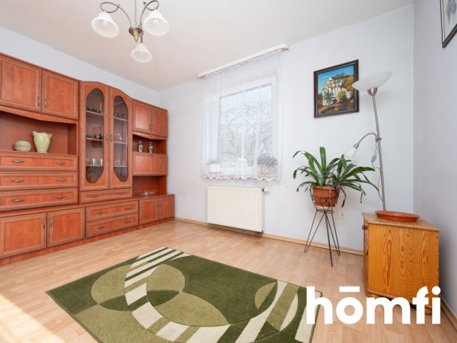 Enchanting Garden Oasis | Private Water Feature | (1700 m²) Plot - Дім - Продаж - Wielicki, Wieliczka / Rożnowa