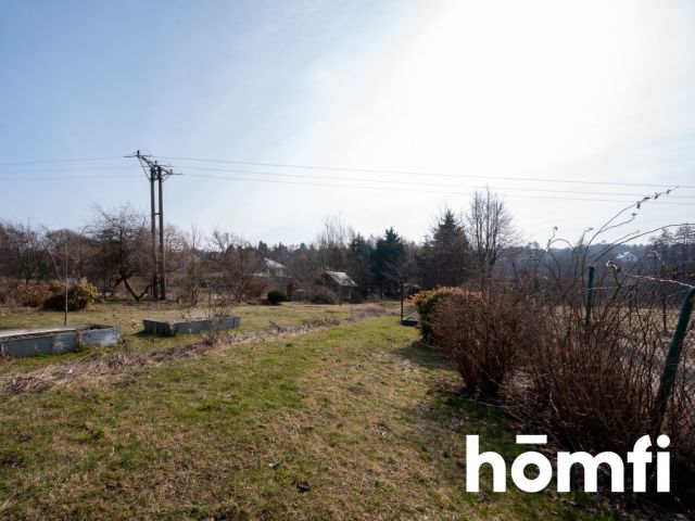 Enchanting Garden Oasis | Private Water Feature | (1700 m²) Plot - Дім - Продаж - Wielicki, Wieliczka / Rożnowa