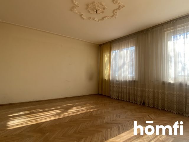 A spacious apartment with potential - Квартира - Продаж - Radom, Os. XV-lecia
