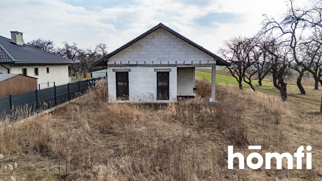 Spacious house on a large plot in Wawrzyszów - Дім - Продаж - Radomski, Wolanów / Wawrzyszów