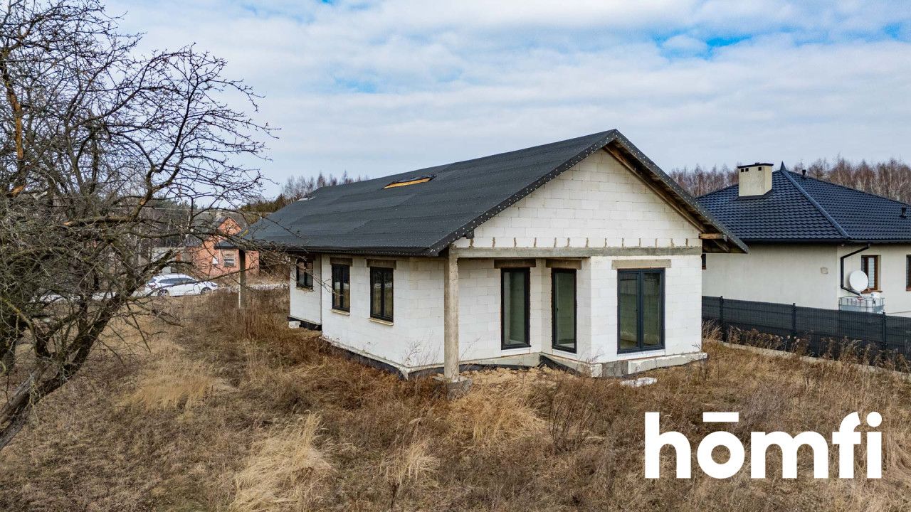 Spacious house on a large plot in Wawrzyszów - Дім - Продаж - Radomski, Wolanów / Wawrzyszów