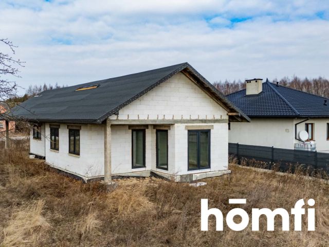 Przestronny dom na dużej działce w Wawrzyszowie - Dom - Sprzedaż - Radomski, Wolanów / Wawrzyszów