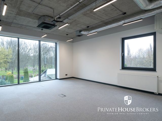 A unique space for your business - an intimate office building at al. John Paul - Commercial premises - Rent - Kraków, Śródmieście / Grzegórzki