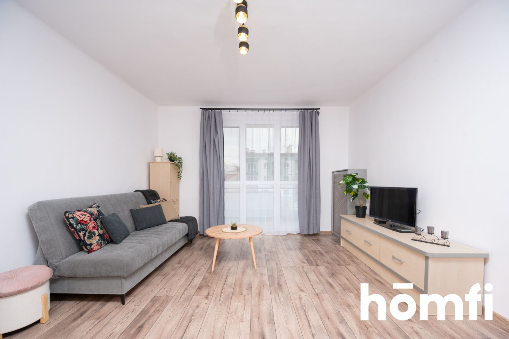 Spacious studio apartment with a balcony | 39.3 m² | Tarnów, Kołłątaja - Квартира - Оренда - Tarnów, Grabówka