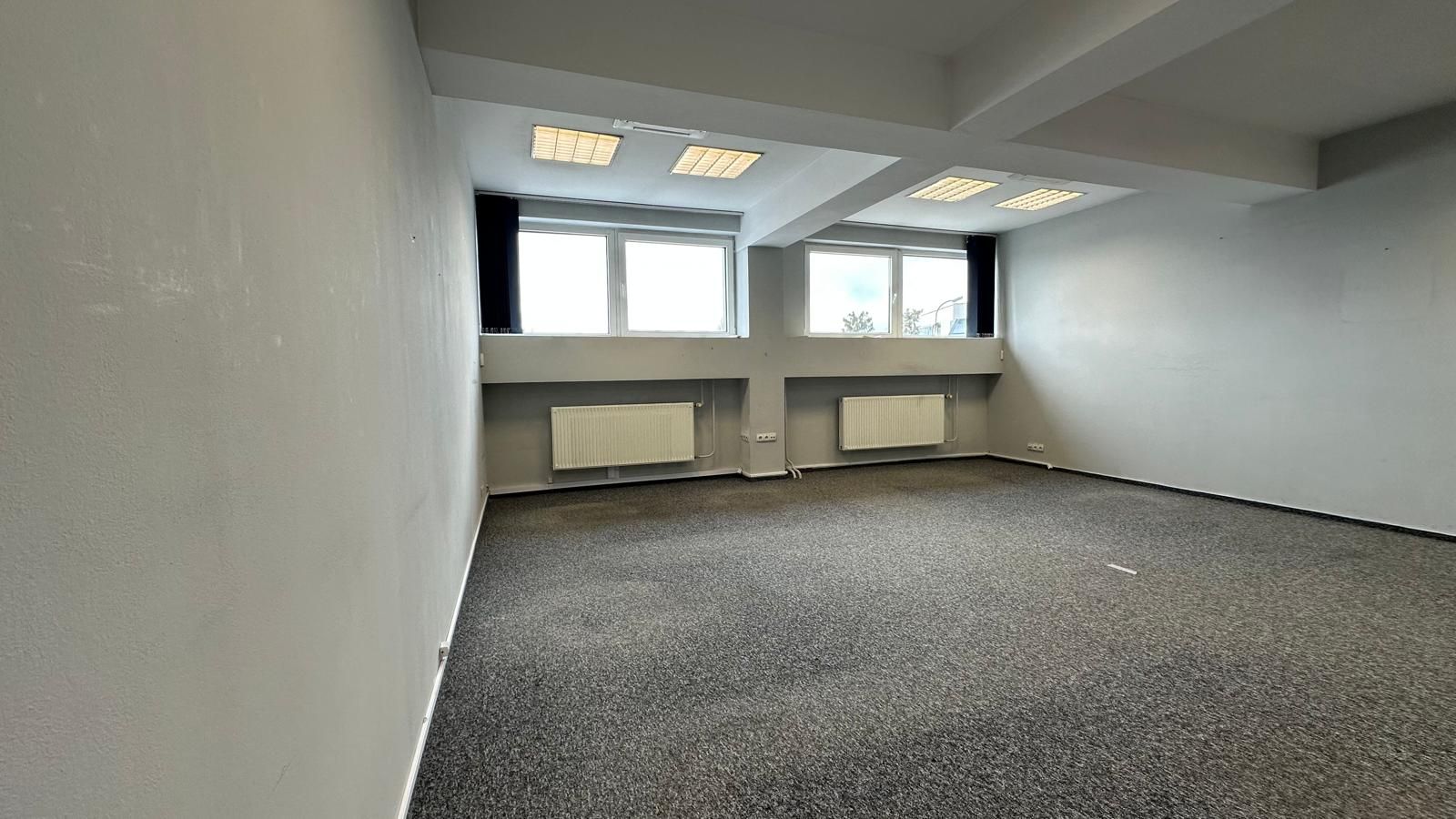 For rent | Office space 117 m² | Dąbrówka Mała - Комерційне приміщення - Оренда - Katowice, Dąbrówka Mała
