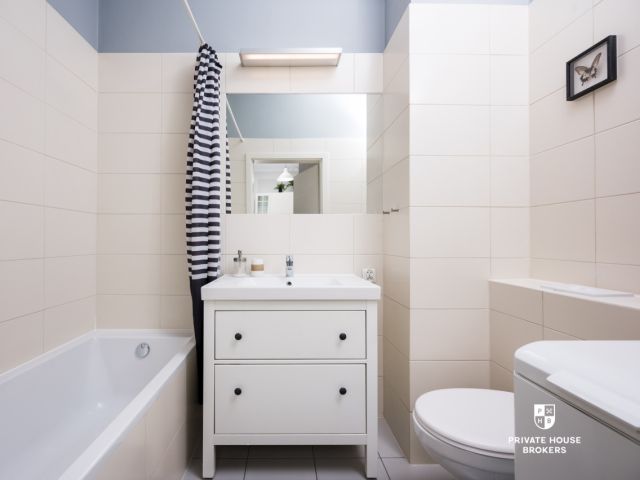 Jasne dwupokojowe mieszkanie z Widokiem na Wawel| Stare Podgórze| Dwa Tarasy - Mieszkanie - Wynajem - Kraków, Podgórze