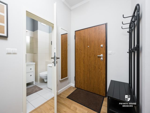 Jasne dwupokojowe mieszkanie z Widokiem na Wawel| Stare Podgórze| Dwa Tarasy - Mieszkanie - Wynajem - Kraków, Podgórze