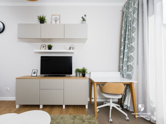 Jasne dwupokojowe mieszkanie z Widokiem na Wawel| Stare Podgórze| Dwa Tarasy - Mieszkanie - Wynajem - Kraków, Podgórze