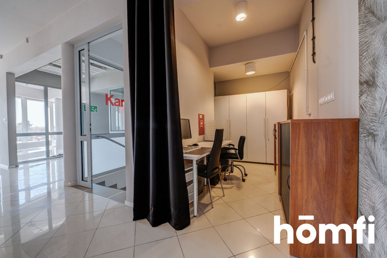 Great commercial building with high business potentia in Radom - Комерційне приміщення - Оренда - Radom, Sadków