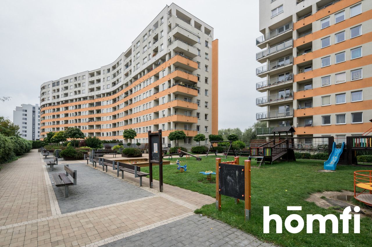 A comfortable apartment with a large balcony in the protected housing estate - Квартира - Оренда - Kraków, Nowa Huta / Mistrzejowice