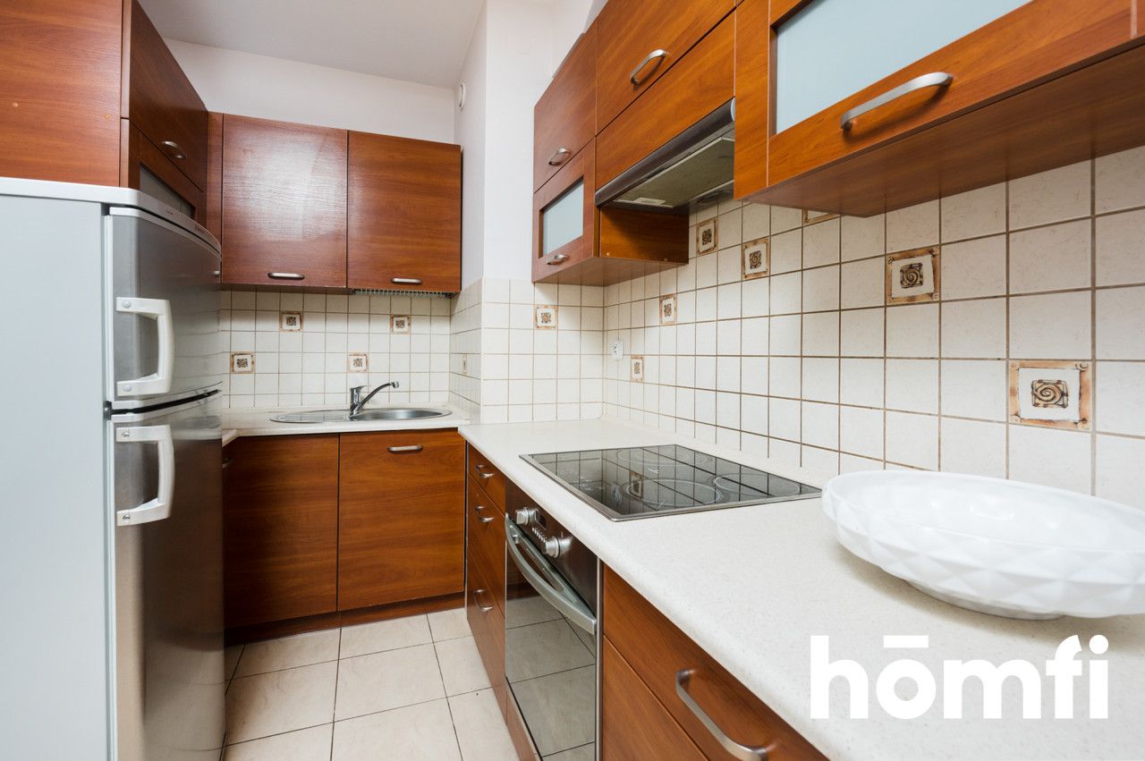 A comfortable apartment with a large balcony in the protected housing estate - Квартира - Оренда - Kraków, Nowa Huta / Mistrzejowice