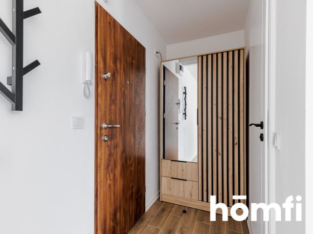 Pełne światła studio przy M2 Bródno - Mieszkanie - Wynajem - Warszawa, Targówek