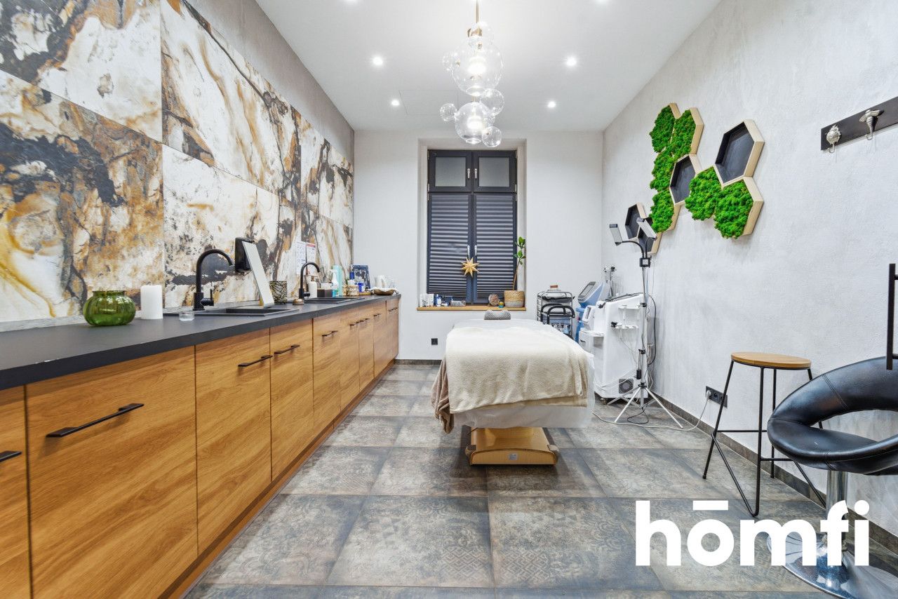 Kamienica w Centrum Bytomia - Lokal użytkowy - Sprzedaż - Bytom, Centrum