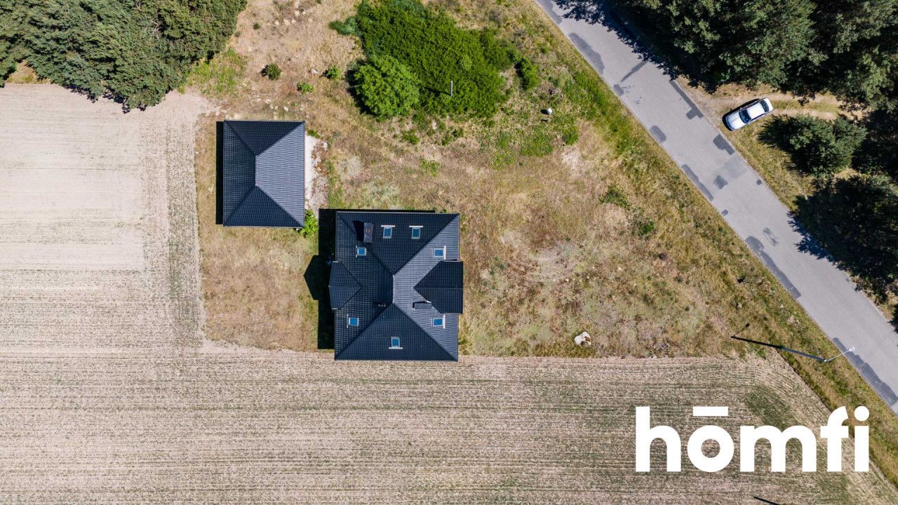 Spacious house with separate building with garrage and big plot - House - Sale - Zwoleński, Kazanów / Kopiec