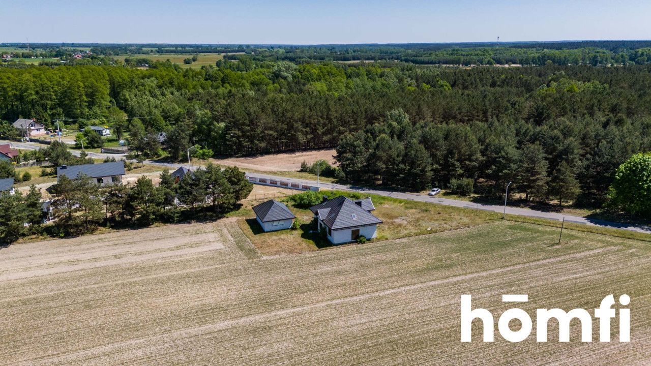 Spacious house with separate building with garrage and big plot - House - Sale - Zwoleński, Kazanów / Kopiec