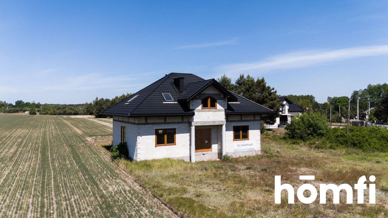 Spacious house with separate building with garrage and big plot - House - Sale - Zwoleński, Kazanów / Kopiec