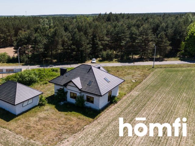 Spacious house with separate building with garrage and big plot - House - Sale - Zwoleński, Kazanów / Kopiec