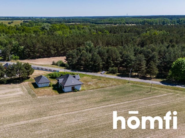 Spacious house with separate building with garrage and big plot - House - Sale - Zwoleński, Kazanów / Kopiec