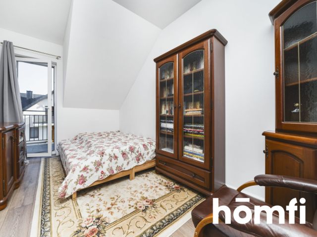 Przestronny dom wsród zieleni pod Krakowem - Dom - Sprzedaż - Krakowski, Zabierzów