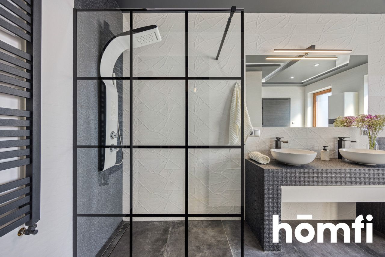 Wyjątkowy dom wolnostojący z pięknym ogrodem i garażem w bryle budynku - Drabinianka - Dom - Sprzedaż - Rzeszów, Drabinianka