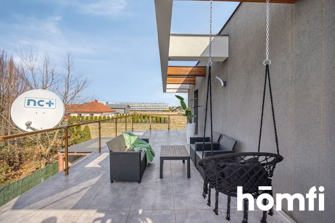 Wyjątkowy dom wolnostojący z pięknym ogrodem i garażem w bryle budynku - Drabinianka - Dom - Sprzedaż - Rzeszów, Drabinianka