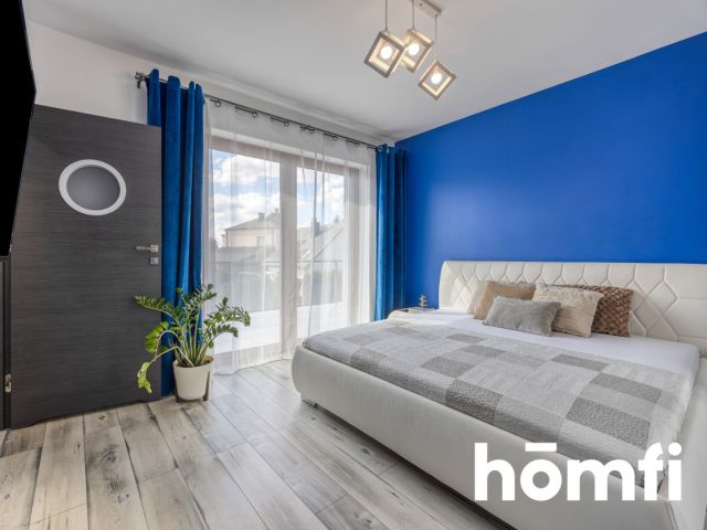 A unique detached house with a beautiful garden and a garage in the building - Дім - Продаж - Rzeszów, Drabinianka