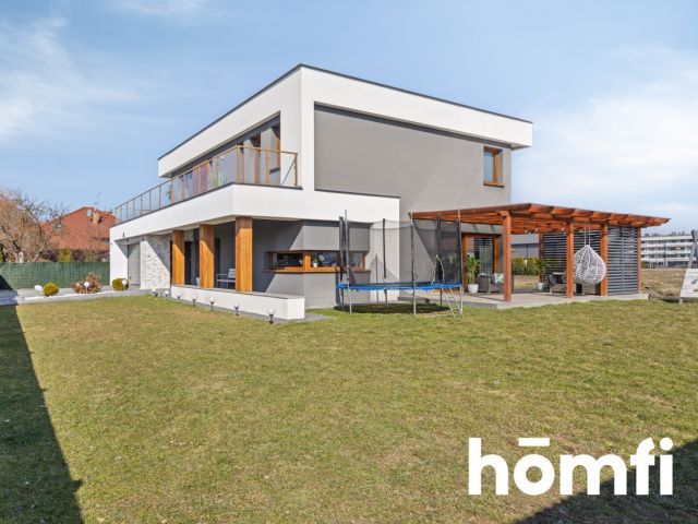 A unique detached house with a beautiful garden and a garage in the building - Дім - Продаж - Rzeszów, Drabinianka