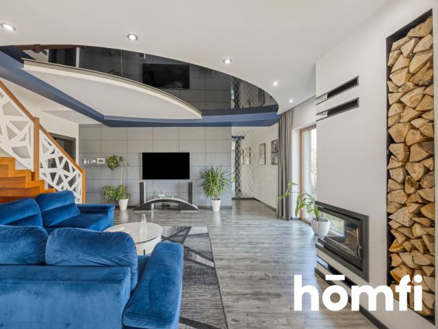 A unique detached house with a beautiful garden and a garage in the building - House - Sale - Rzeszów, Drabinianka