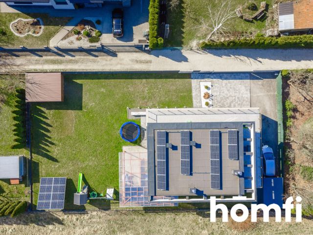 A unique detached house with a beautiful garden and a garage in the building - Дім - Продаж - Rzeszów, Drabinianka