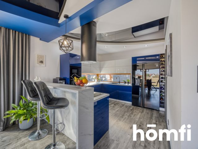 A unique detached house with a beautiful garden and a garage in the building - Дім - Продаж - Rzeszów, Drabinianka