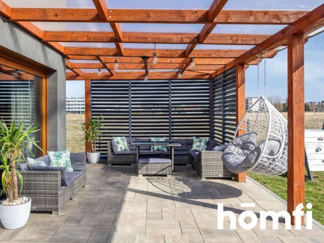 A unique detached house with a beautiful garden and a garage in the building - Дім - Продаж - Rzeszów, Drabinianka