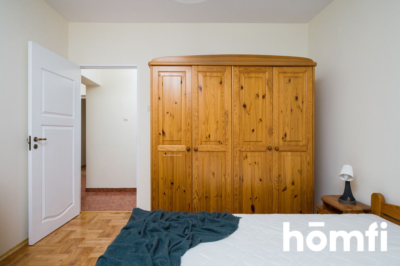 Spacious three-room apartment with a balcony, Grzegórzecka Street - Apartment - Rent - Kraków, Śródmieście / Grzegórzki