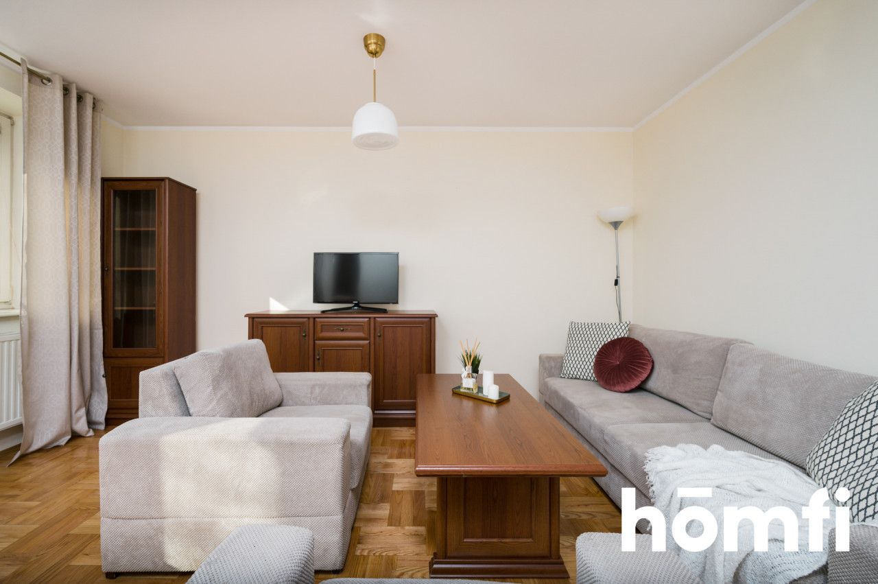 Spacious three-room apartment with a balcony, Grzegórzecka Street - Apartment - Rent - Kraków, Śródmieście / Grzegórzki