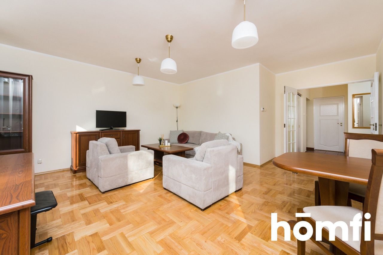 Spacious three-room apartment with a balcony, Grzegórzecka Street - Apartment - Rent - Kraków, Śródmieście / Grzegórzki