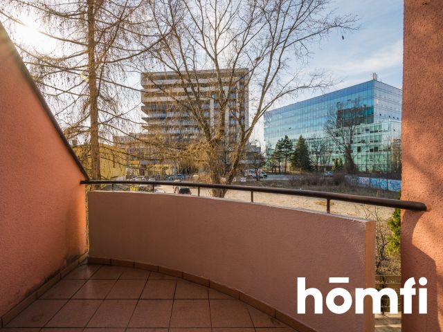 Spacious three-room apartment with a balcony, Grzegórzecka Street - Квартира - Оренда - Kraków, Śródmieście / Grzegórzki