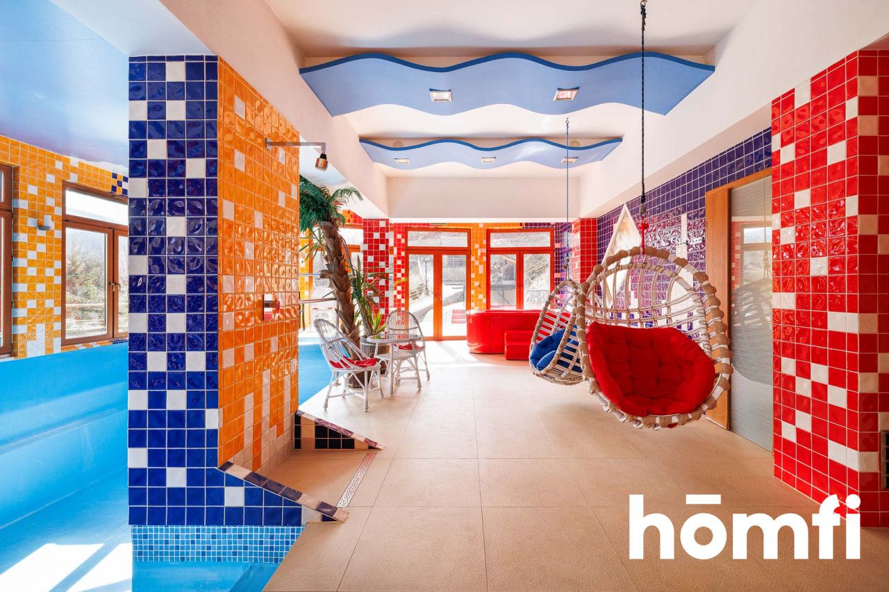 Górski hotel ze strefą wellness i dużym potencjałem inwestycyjnym - Dom - Sprzedaż - Suski, Zawoja