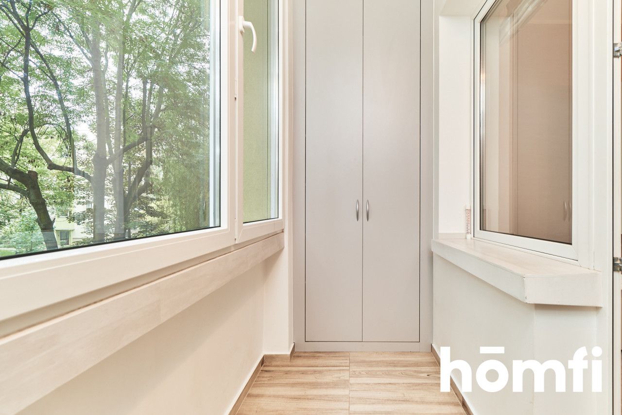 Well-arranged two-room apartment in a great location with a view of the trees. - Квартира - Продаж - Wrocław, Fabryczna / Grabiszyn