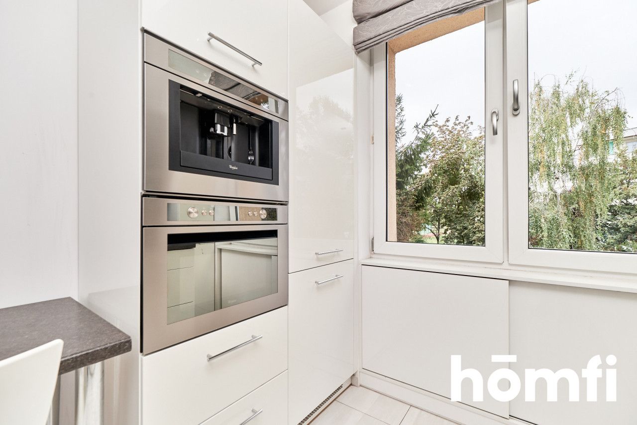 Well-arranged two-room apartment in a great location with a view of the trees. - Квартира - Продаж - Wrocław, Fabryczna / Grabiszyn