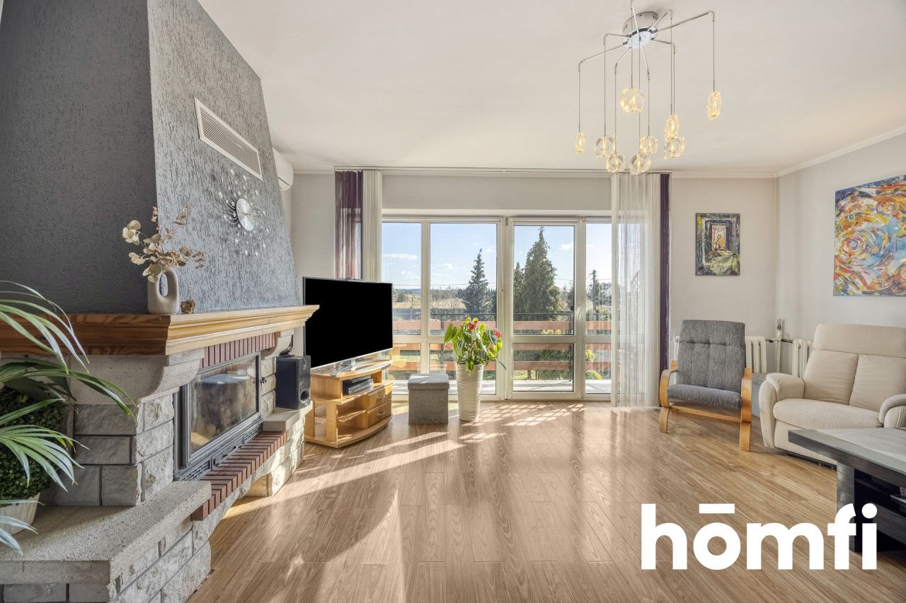 House on a large plot with a car workshop - Дім - Продаж - Rzeszów, Wilkowyja